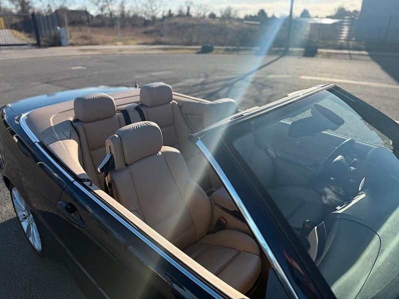 Gebraucht BMW 325 192 PS (141 kW) 2003 Schwarz Cabrio