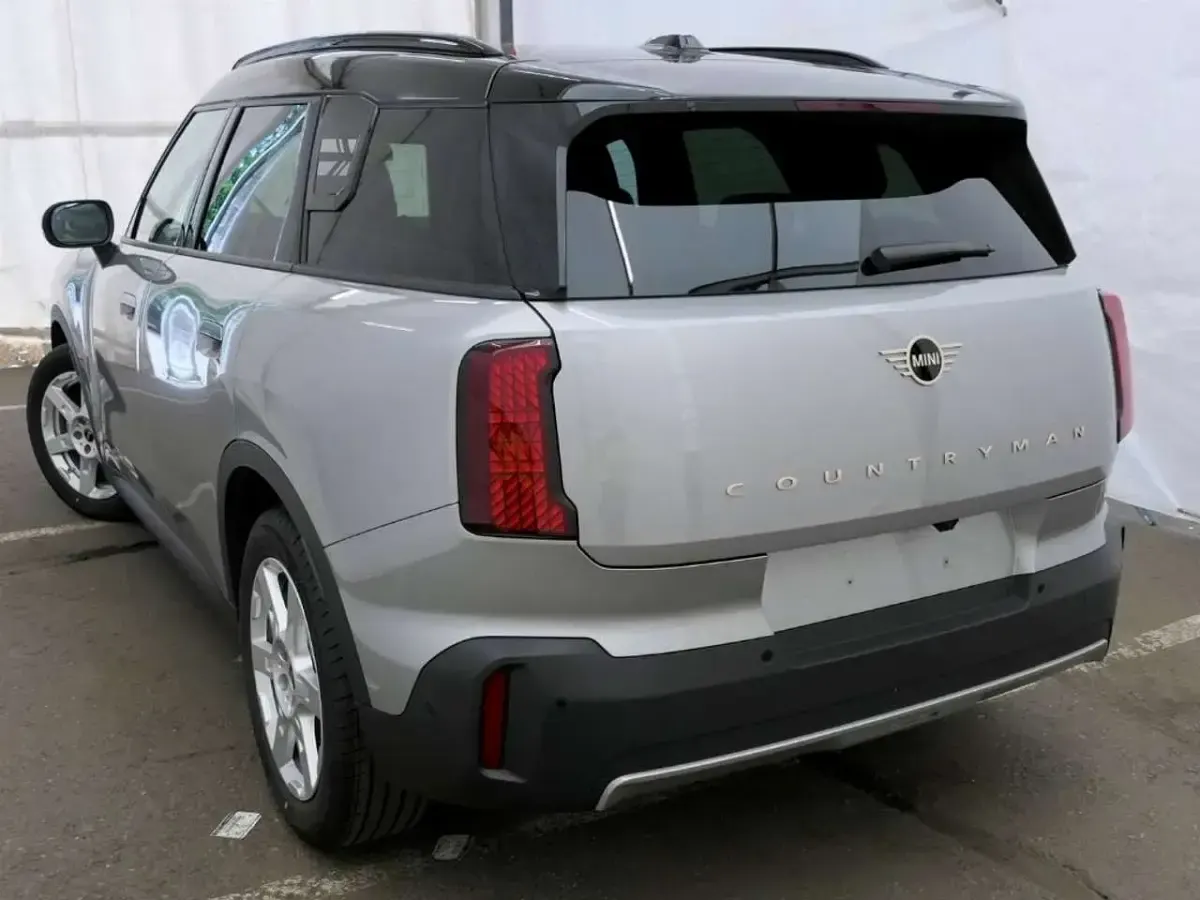 Gebraucht Mini Cooper D Countryman Classic 163 PS (119 kW) 2025 Melting silver iii SUV