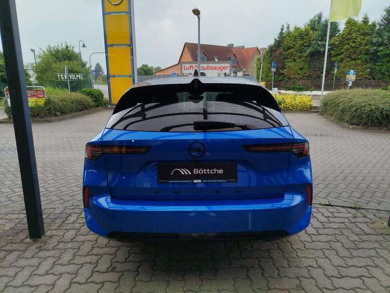 Gebraucht Opel Astra Ultimate 181 PS (133 kW) 2024 Fertigo blau Kombi