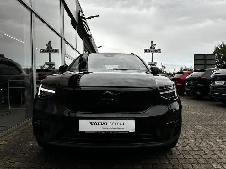 Onyx black Gebraucht 2024 Volvo EX40 Performance SUV | 49.980 € (Fairer Preis) - Bild 1/4