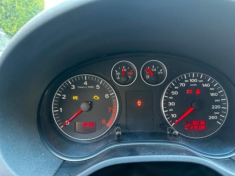 Schwarz Gebraucht 2007 Audi A3 Limousine | 2.799 € (Guter Preis) - Bild 1/4