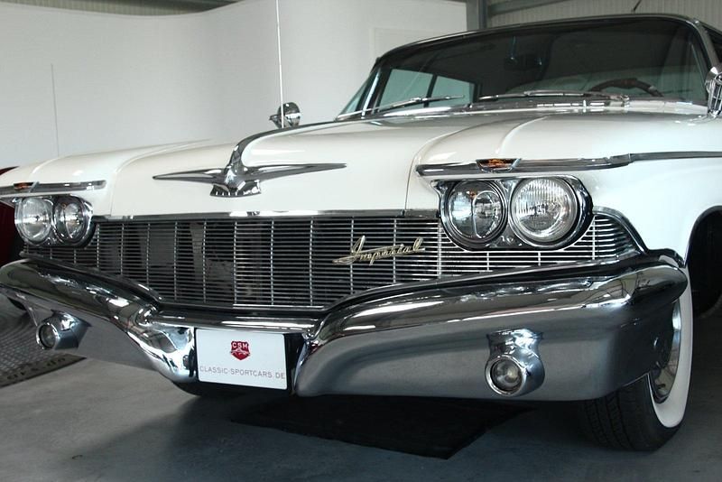 Beige Gebraucht 1960 Chrysler Imperial Limousine | 29.900 € - Bild 1/4