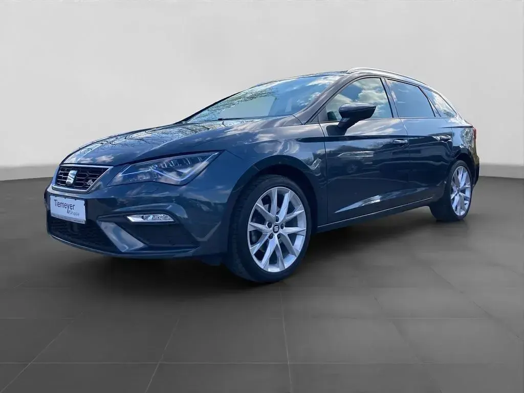 Second-hand Seat Leon FR 131 CP (96 kW) 2019 Gri Berlinǎ