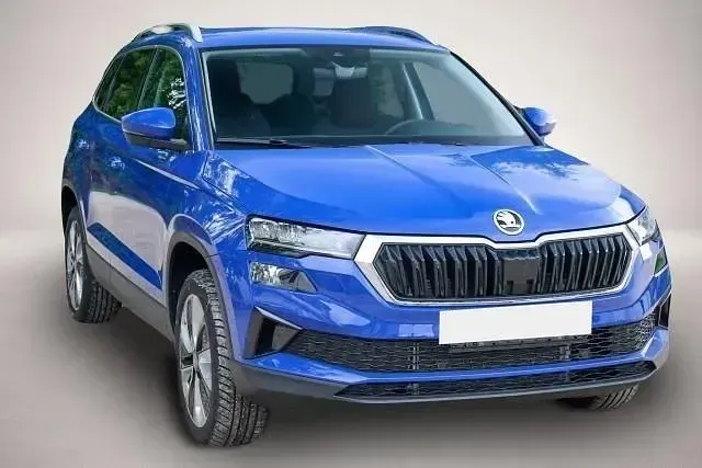 Neu Skoda Karoq Selection 150 PS (110 kW) 2026 Manufacturer SUV