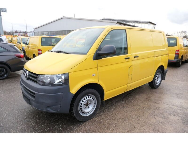 Gebraucht VW T5 84 PS (61 kW) 2010 Ginstergelb r1032 Van