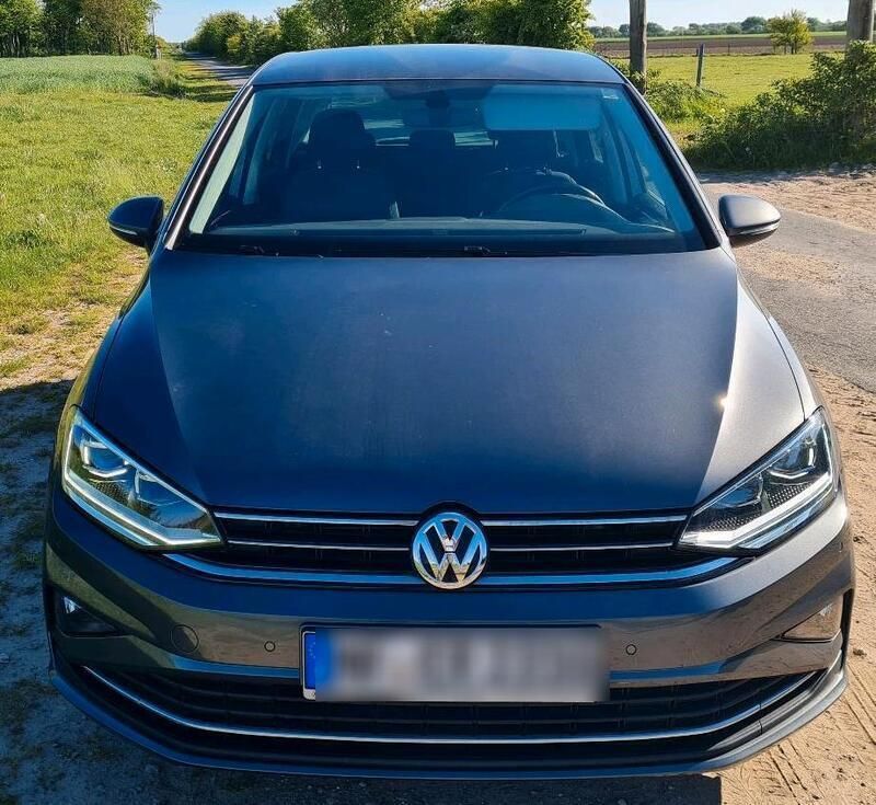 Grau Gebraucht 2020 VW Golf VII Highline Limousine | 18.000 € (Guter Preis) - Bild 1/4
