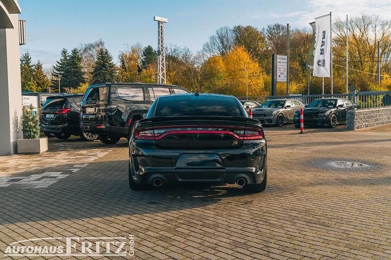 Gebraucht Dodge Charger 492 PS (361 kW) 2024 Pitch black (metallic) Limousine