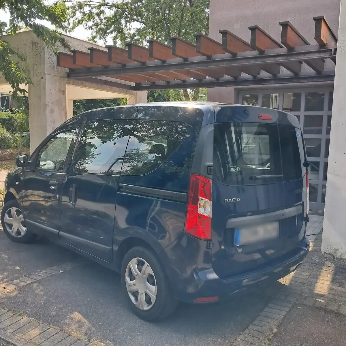 Gebraucht Dacia Dokker Lauréate 95 PS (69 kW) 2015 Blau Van / Kleinbus