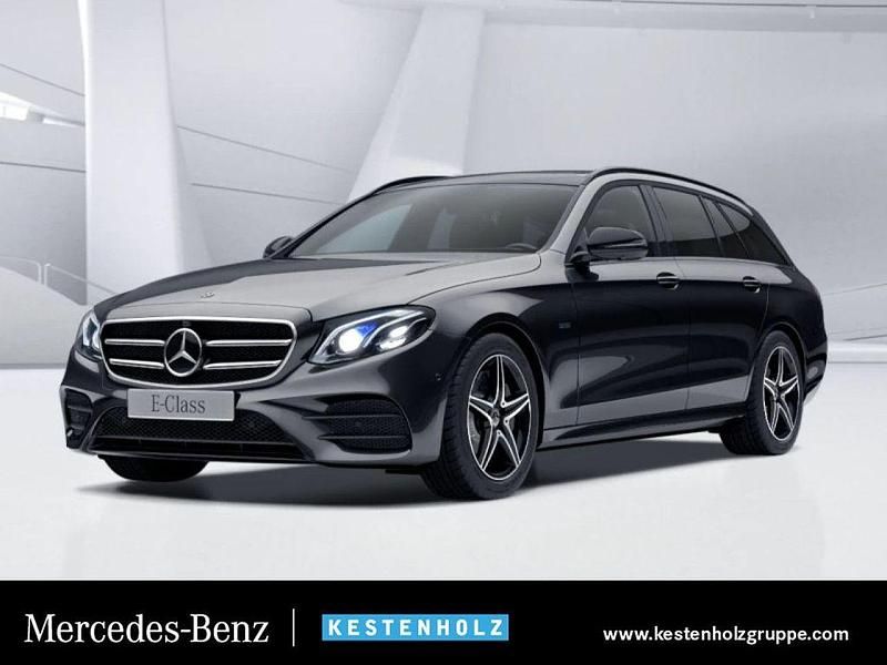 Schwarz Gebraucht 2019 Mercedes E300 AMG Limousine | 29.490 € (Fairer Preis) - Bild 1/4