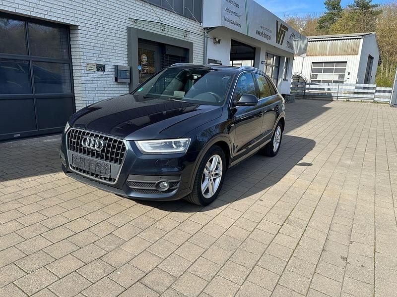 Gebraucht Audi Q3 S-Line 177 PS (130 kW) 2012 Blau SUV