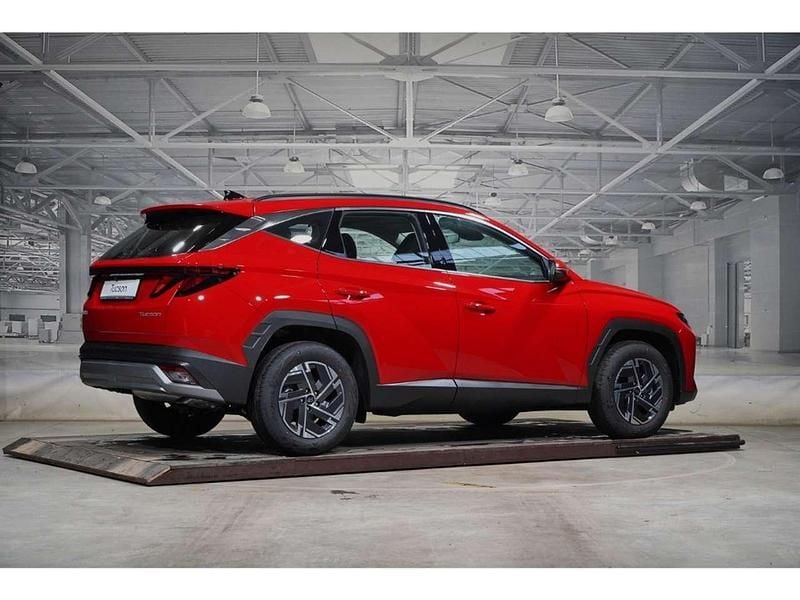 Neu Hyundai Tucson Select 150 PS (110 kW) 2026 Engine red SUV