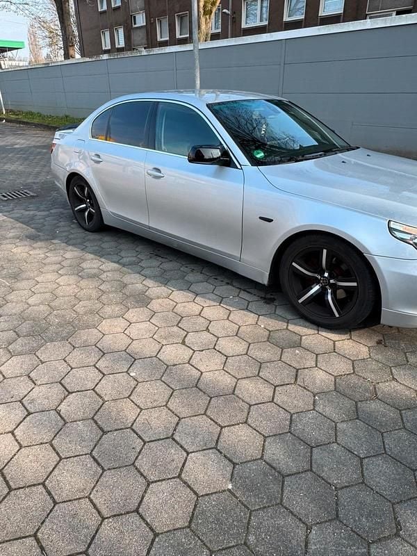 Gebraucht BMW 520 170 PS (125 kW) 2003 Grau Limousine