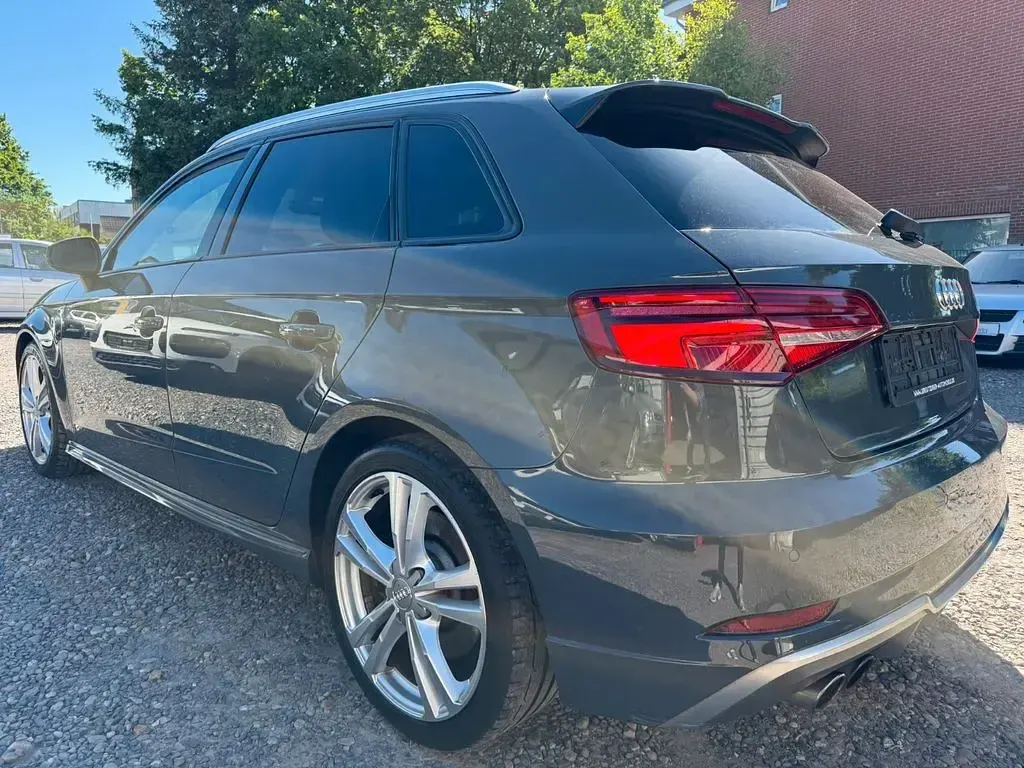 Używany Audi S3 Sport 310 KM (228 kW) 2018 Szary Sedan/Limuzyna