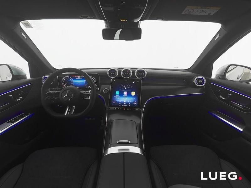 Gebraucht Mercedes GLC300e AMG 333 PS (244 kW) 2026 Grau SUV