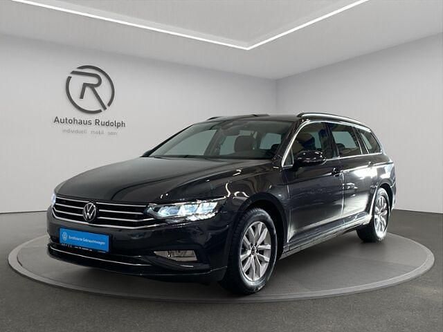 Gebraucht VW Passat Business 150 PS (110 kW) 2024 Mangangrau Kombi