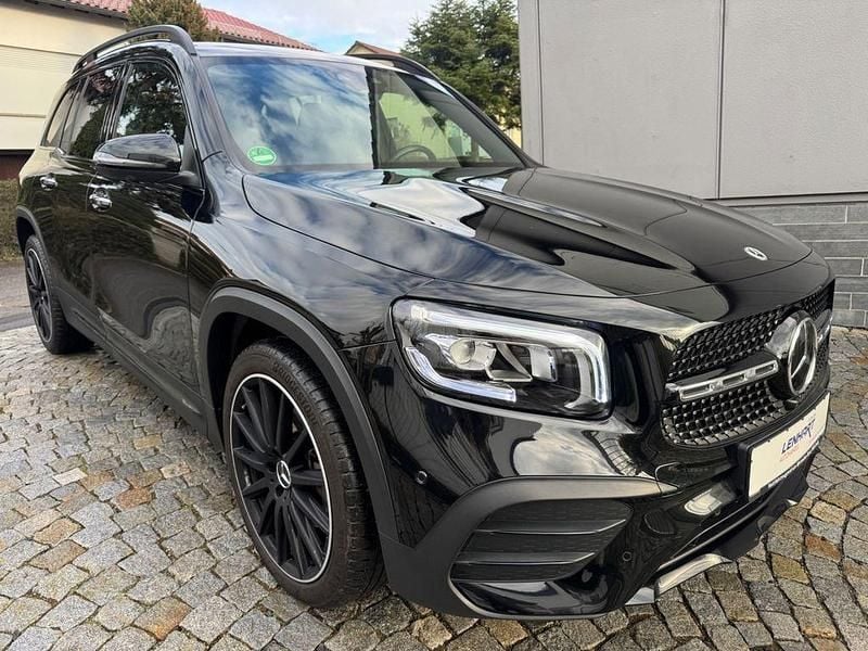 Gebraucht Mercedes GLB220 AMG 190 PS (139 kW) 2023 Schwarz SUV
