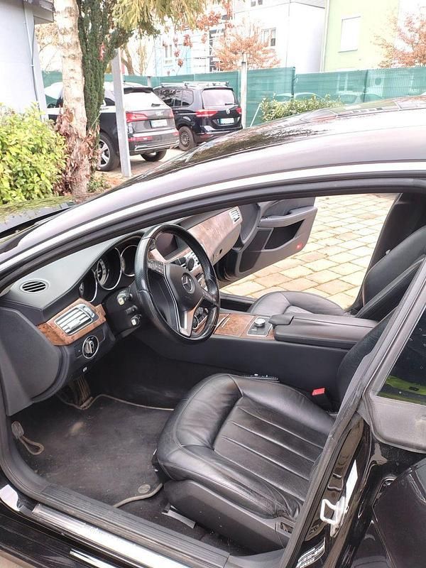 Gebraucht Mercedes CLS350 265 PS (194 kW) 2012 Schwarz Kombi