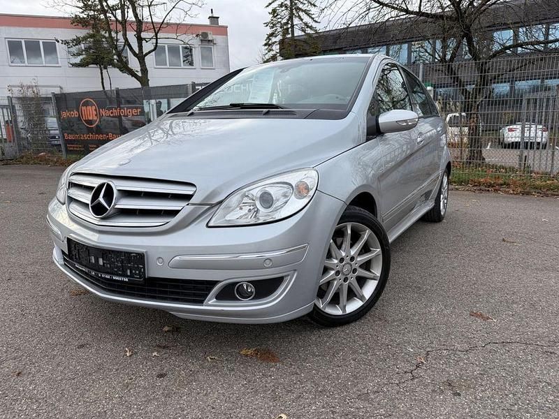 Silber Gebraucht 2008 Mercedes B200 Van / Kleinbus | 4.990 € (Guter Preis) - Bild 1/4