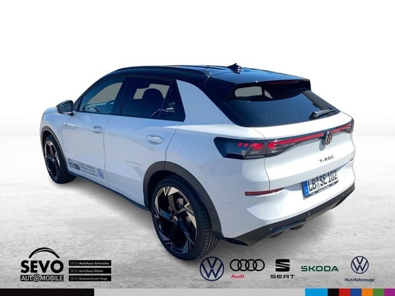 Gebraucht VW T-Roc R-line 150 PS (110 kW) 2025 Pure white uni schwarz uni SUV