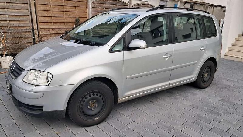 Gebraucht VW Touran Trendline 105 PS (77 kW) 2005 Silber Van / Kleinbus