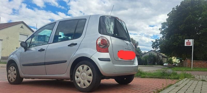 Gebraucht 2006 Renault Modus Van / Kleinbus | 2.699 € - Bild 1/3