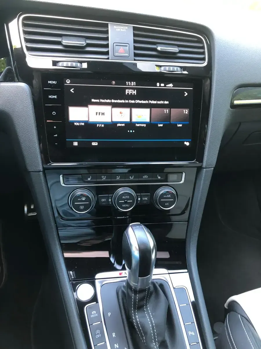 Gebraucht VW Golf VII R 310 PS (228 kW) 2017 Blau Limousine