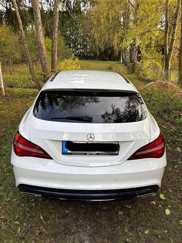 Gebraucht Mercedes CLA200 Shooting Brake AMG 136 PS (100 kW) 2017 Weiß Kombi