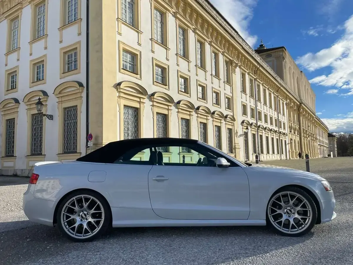 Gebraucht Audi RS5 Sport 450 PS (330 kW) 2014 Grau Cabrio