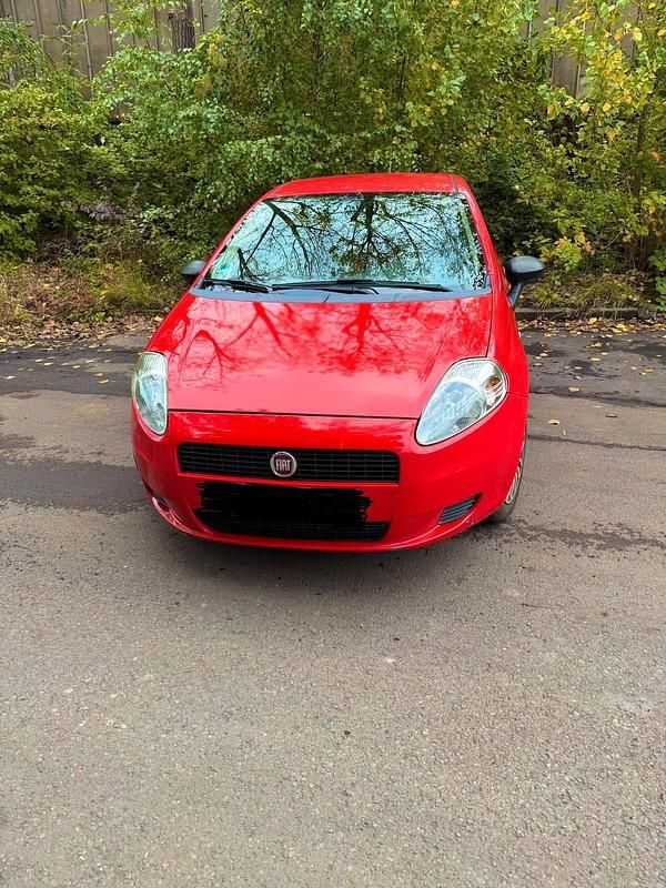 Rot Gebraucht 2008 Fiat Punto Kleinwagen | 1.199 € (Guter Preis) - Bild 1/4