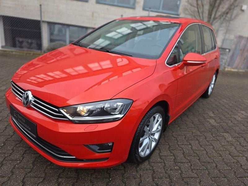 Gebraucht VW Golf Sportsvan Highline 150 PS (110 kW) 2015 Rot Van / Kleinbus