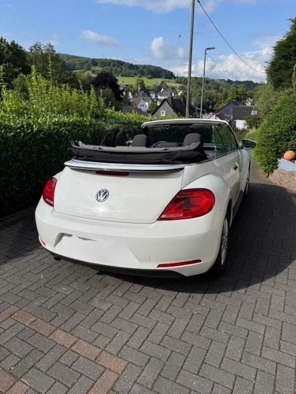 Gebraucht VW Beetle 105 PS (77 kW) 2016 Weiß Kleinwagen