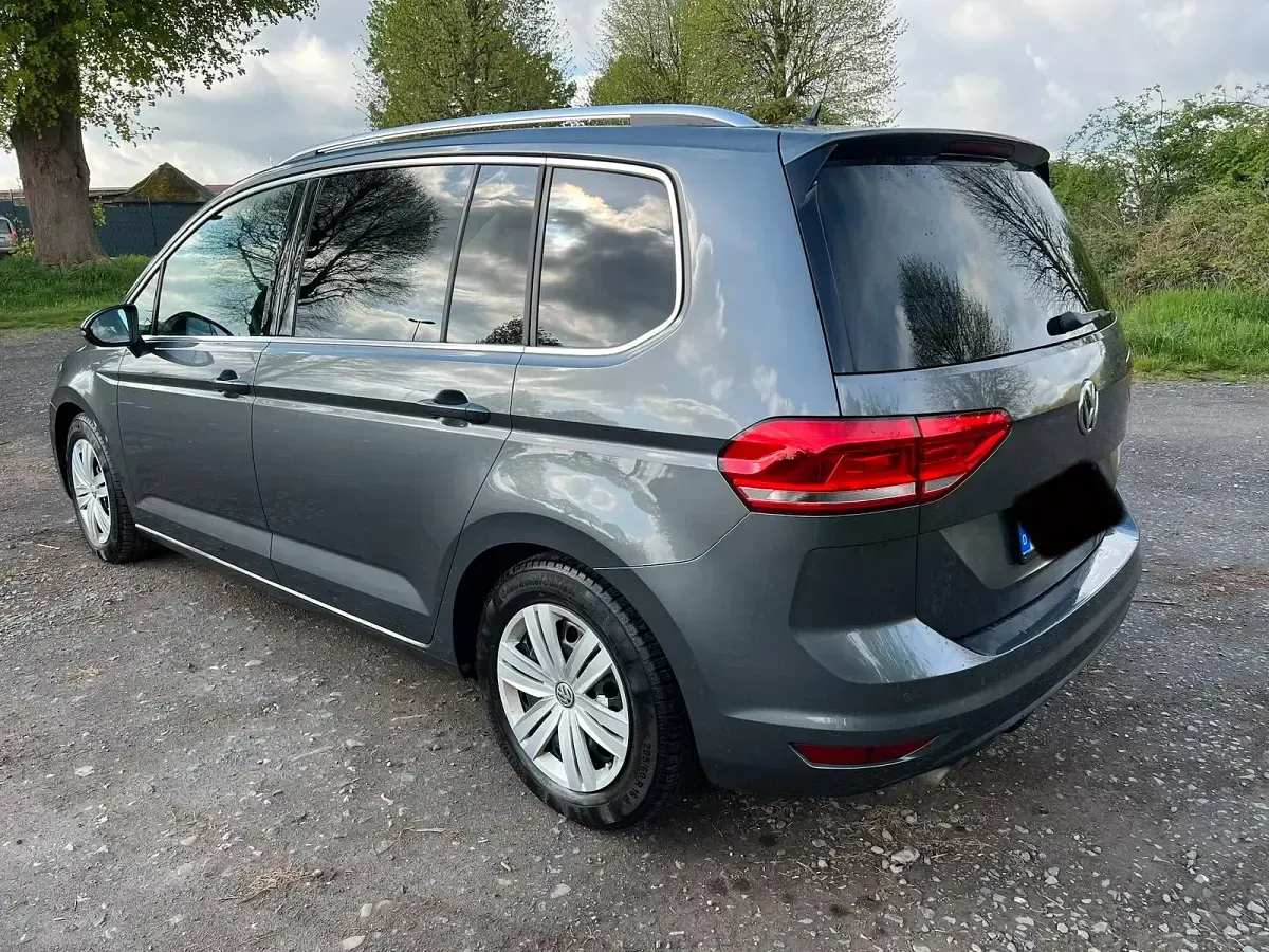Gebraucht VW Touran 150 PS (110 kW) 2018 Van / Kleinbus