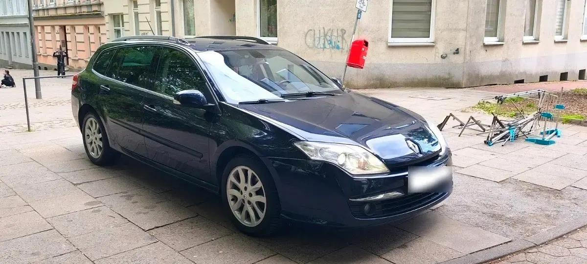 Gebraucht Renault Laguna III 150 PS (110 kW) 2008 Schwarz Kombi