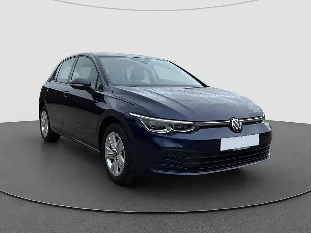 Gebraucht VW Golf VIII Life 116 PS (85 kW) 2023 Blau Limousine