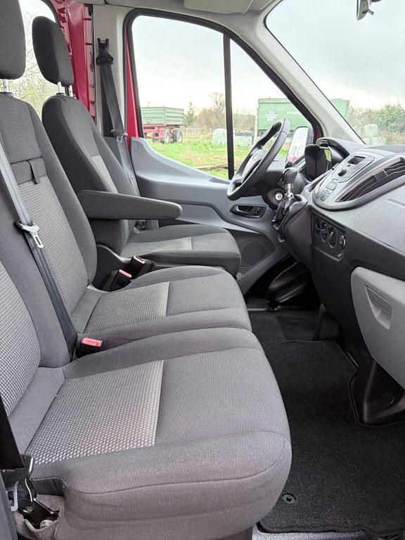 Gebraucht Ford Transit 101 PS (74 kW) 2015 Rot Kombi