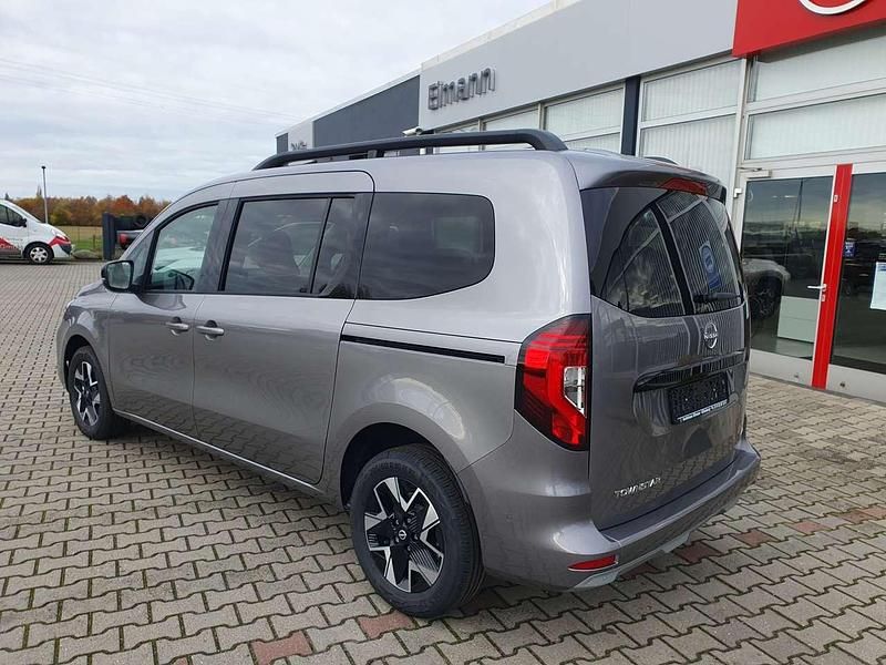 Neu Nissan Townstar Tekna 131 PS (96 kW) 2026 Steel grey Kombi