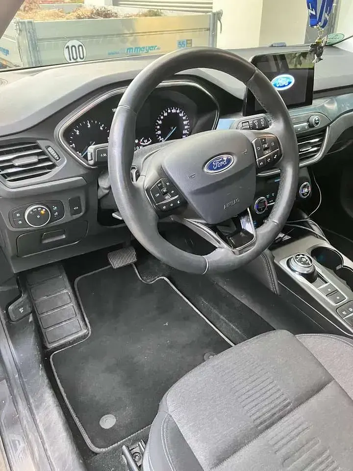 Gebraucht Ford Focus Active 150 PS (110 kW) 2019 Grau Kombi