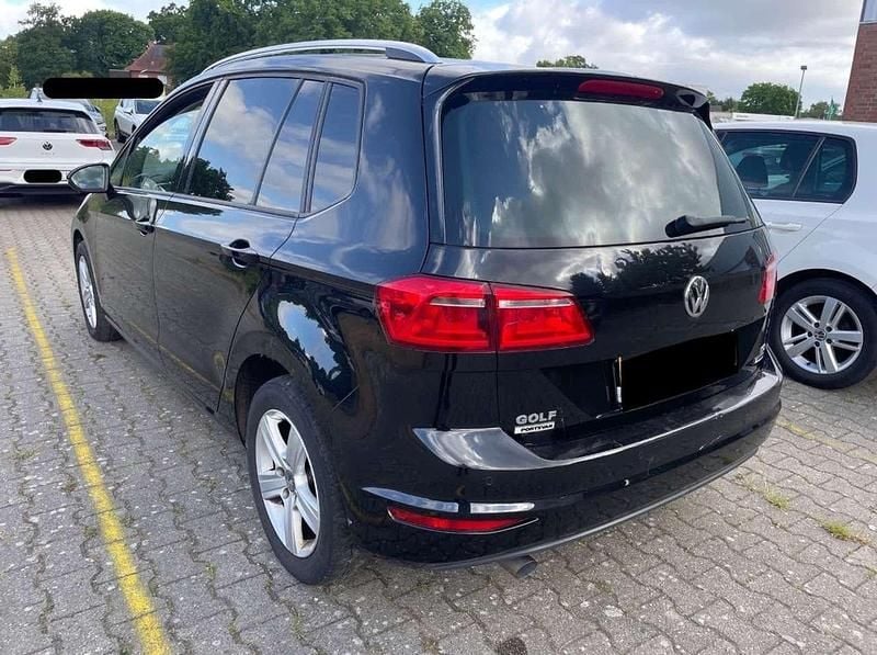 Gebraucht VW Golf VII Comfortline 110 PS (80 kW) 2014 Schwarz perlefekt Kombi