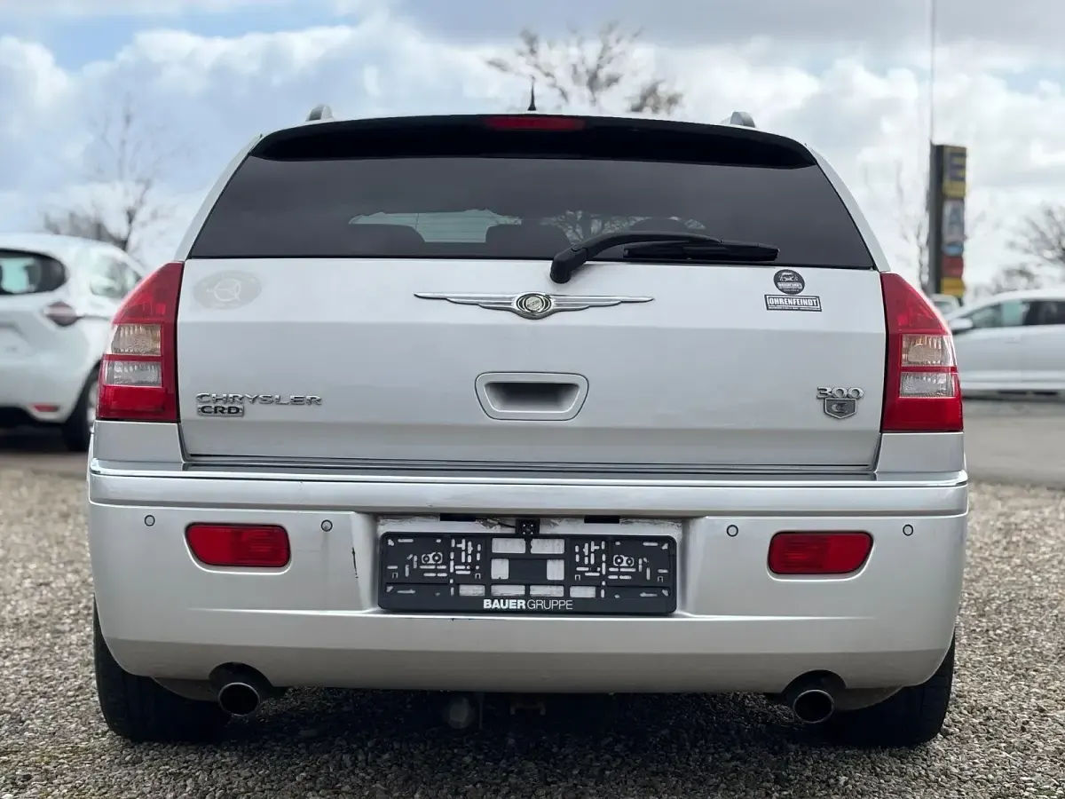 Gebraucht Chrysler 300C Touring 218 PS (160 kW) 2009 Silber Kombi