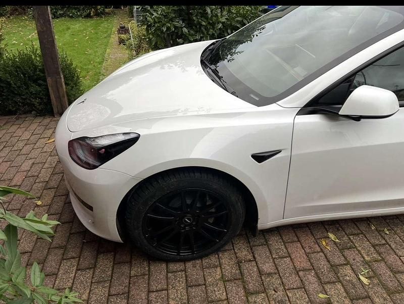 Gebraucht Tesla Model 3 RWD 239 kW (325 PS) 2022 Weiß Limousine