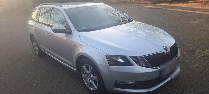 Gebraucht Skoda Octavia 150 PS (110 kW) 2017 Silber Kombi