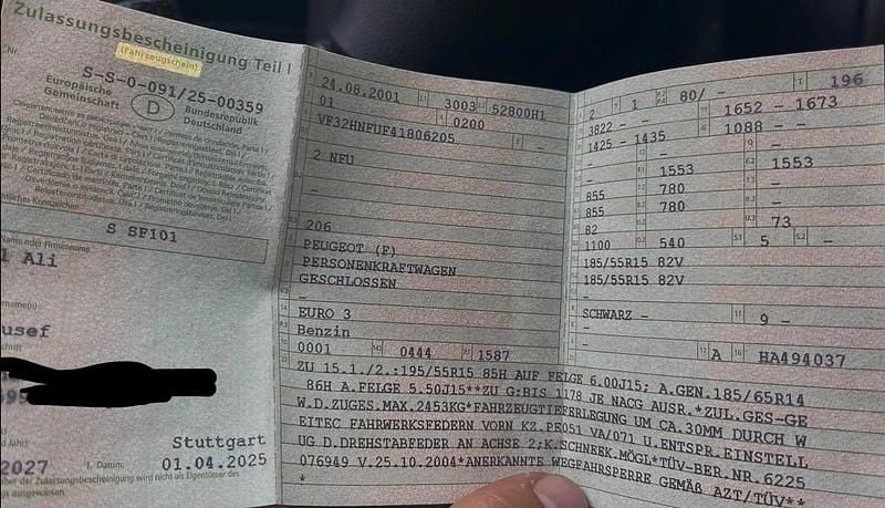 Gebraucht Peugeot 206 109 PS (80 kW) 2001 Schwarz Kleinwagen