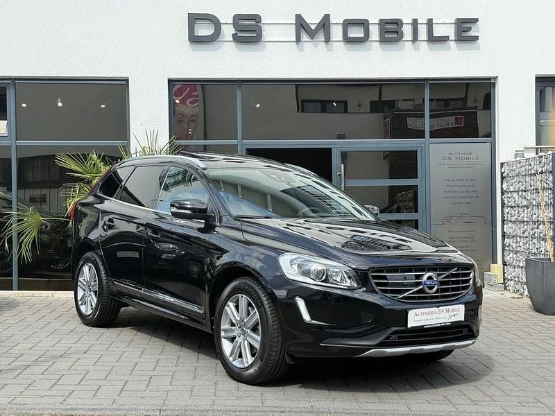 Schwarz Gebraucht 2016 Volvo XC60 Summum SUV | 21.900 € (Fairer Preis) - Bild 1/4