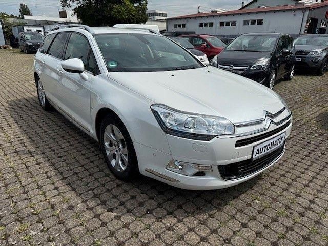 Weiß Gebraucht 2013 Citroën C5 Exclusive Kombi | 6.950 € (Etwas zu teuer) - Bild 1/4