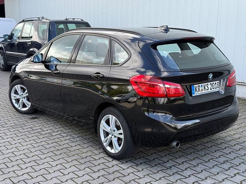 Gebraucht BMW 218 Advantage 136 PS (100 kW) 2017 Schwarz Van / Kleinbus