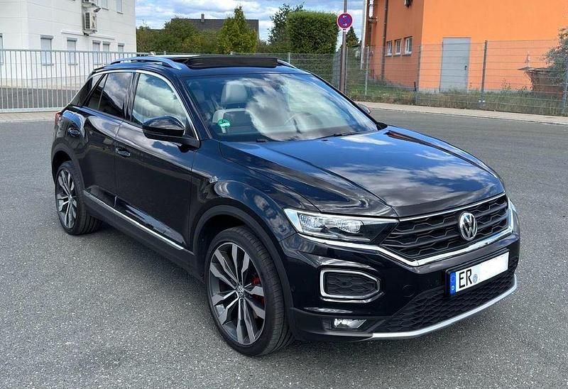 Schwarz Gebraucht 2017 VW T-Roc Sport SUV | 18.600 € (Guter Preis) - Bild 1/4