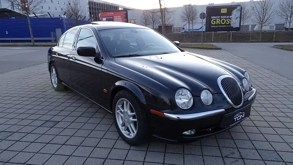 Second-hand Jaguar S-Type S 276 CP (202 kW) 2000 Negru Berlinǎ