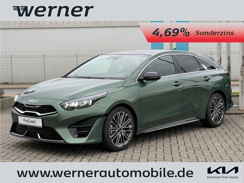 Grün Gebraucht 2024 Kia ProCeed GT-Line Kleinwagen | 32.965 € (Teuer) - Bild 1/4