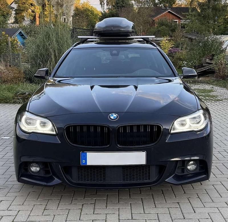 Schwarz Gebraucht 2015 BMW 535 M Sport Kombi | 25.400 € (Teuer) - Bild 1/4