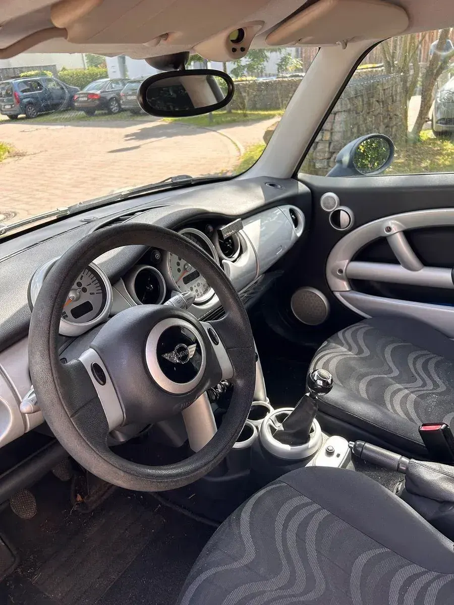 Gebraucht Mini ONE 90 PS (66 kW) 2002 Blau Kleinwagen